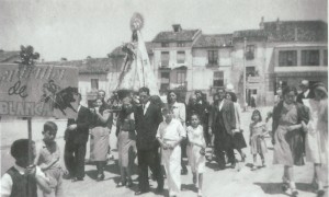 Procesión Lunes de Bailas